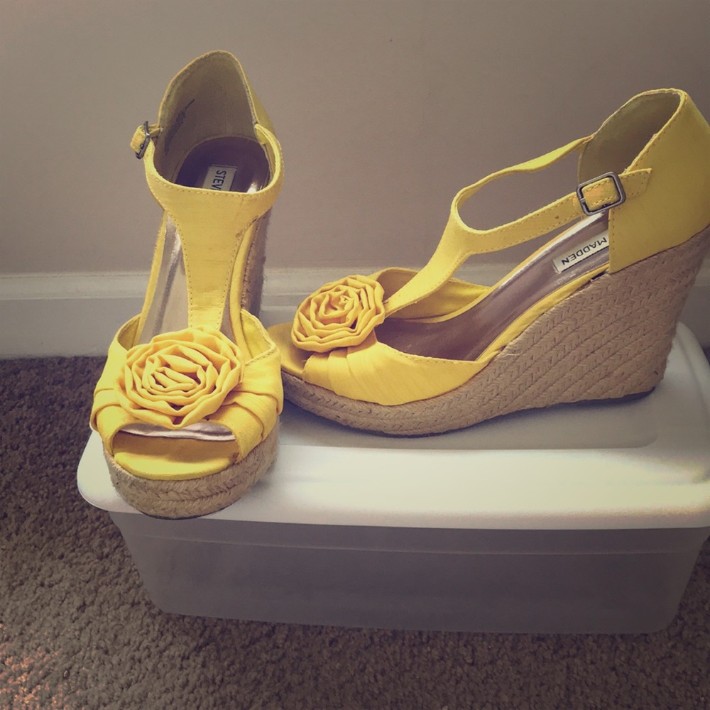 Steve Madden wedge sandals